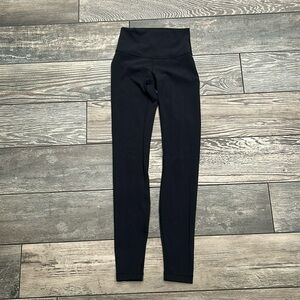 20. Lulu Wunder Under